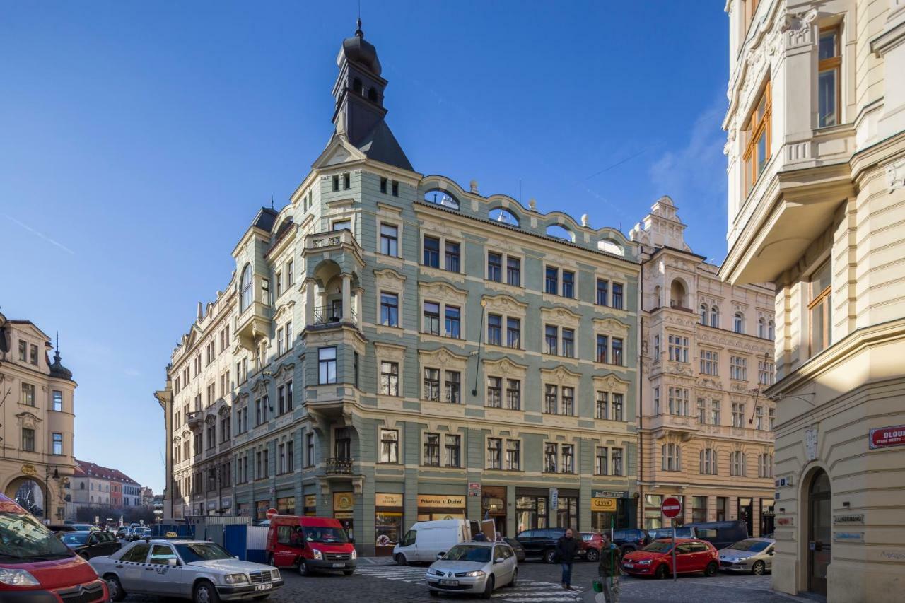 Dusni Apartments Прага Экстерьер фото